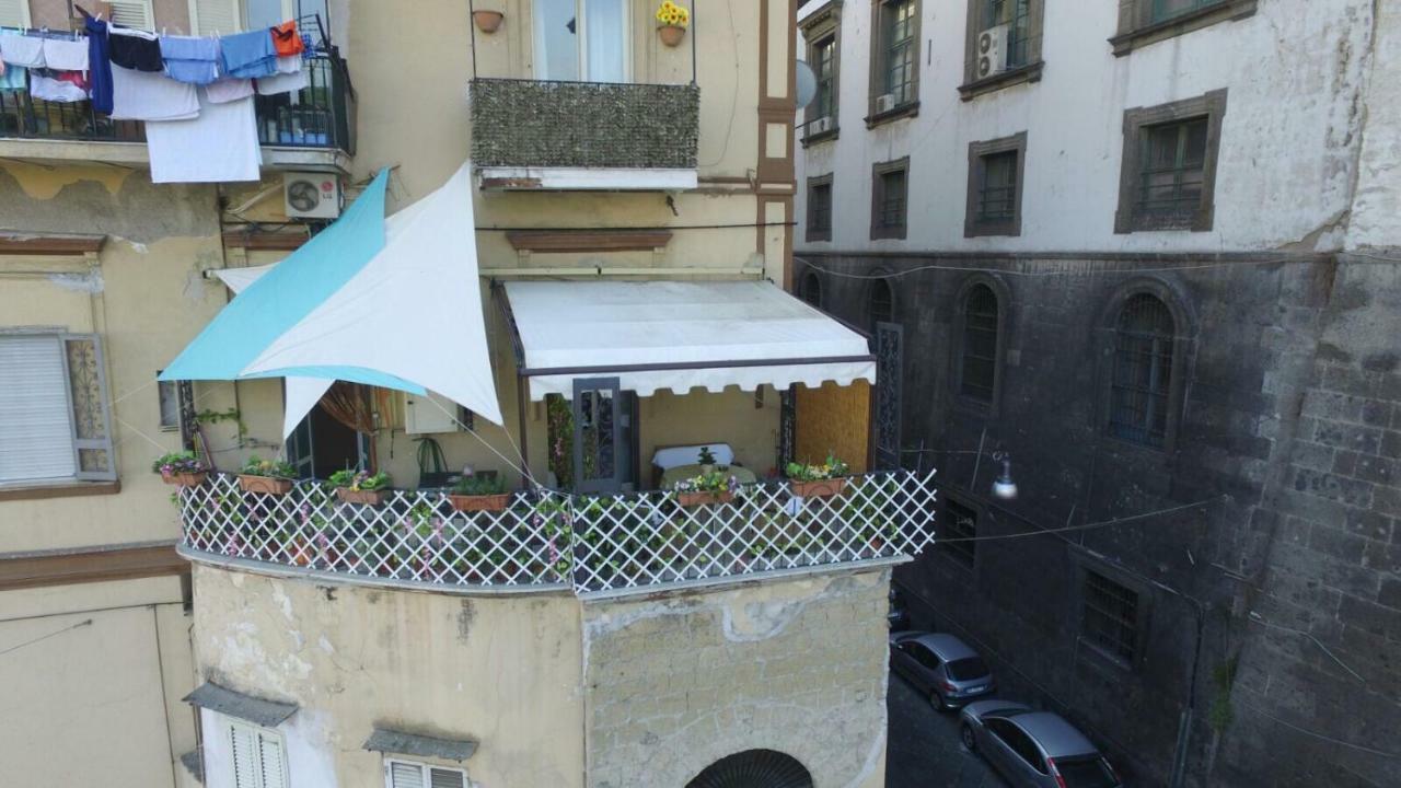 B&B Porta Capuana Napoli Esterno foto